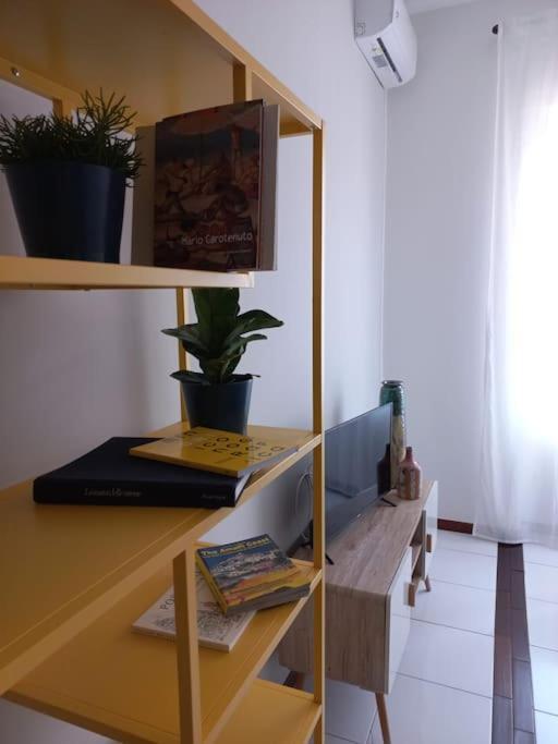 Giulia Town House Tra Citta E Mare Leilighet Salerno Eksteriør bilde