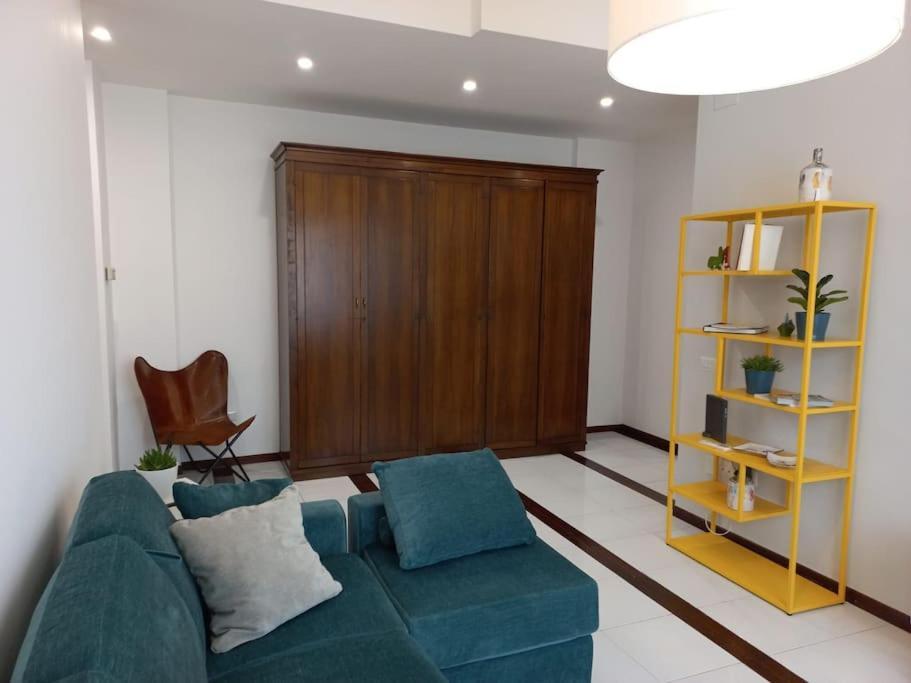 Giulia Town House Tra Citta E Mare Leilighet Salerno Eksteriør bilde