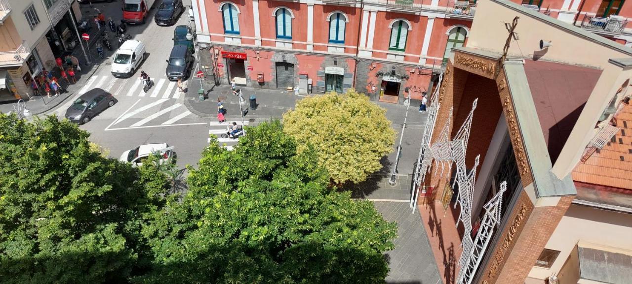 Giulia Town House Tra Citta E Mare Leilighet Salerno Eksteriør bilde